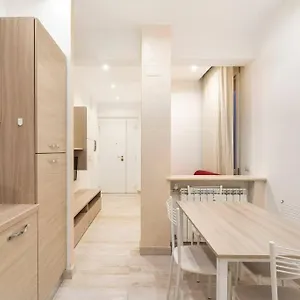first-floor-apartment.it-romehotels.com/