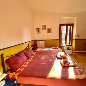 menabreaflat-10-min-to-centrale.italymilanhotels.net/